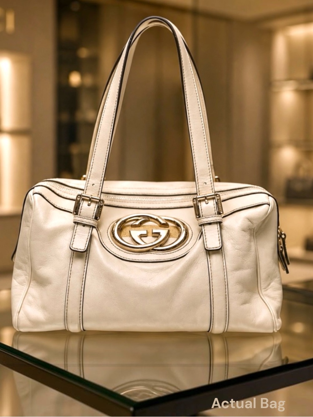 Stop Scrolling-Authentic Gucci Cream Leather Shoulder Bag-Large Gold GG Logo